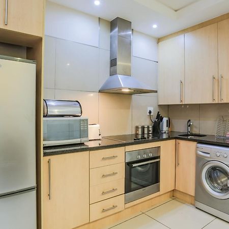יוהנסבורג Sandton Serviced Apartments@Hydro מראה חיצוני תמונה