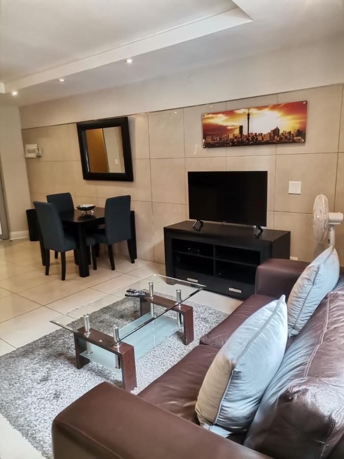 יוהנסבורג Sandton Serviced Apartments@Hydro מראה חיצוני תמונה